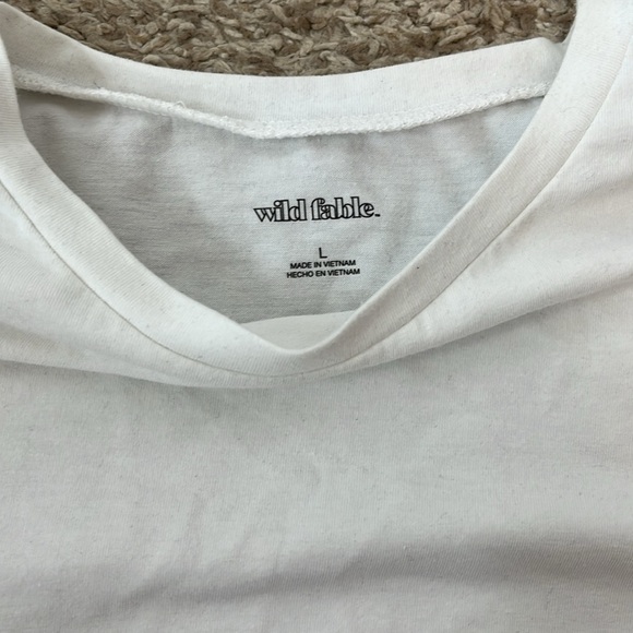 Cropped White, Black and Green Short Sleeve Tees Set - Size Medium / Large - Picture 7 of 9